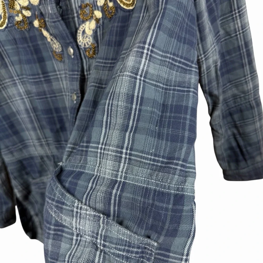 Free People Sz XS Stevie's Embellished Plaid Button-Down Shirt‎ Top Blue
